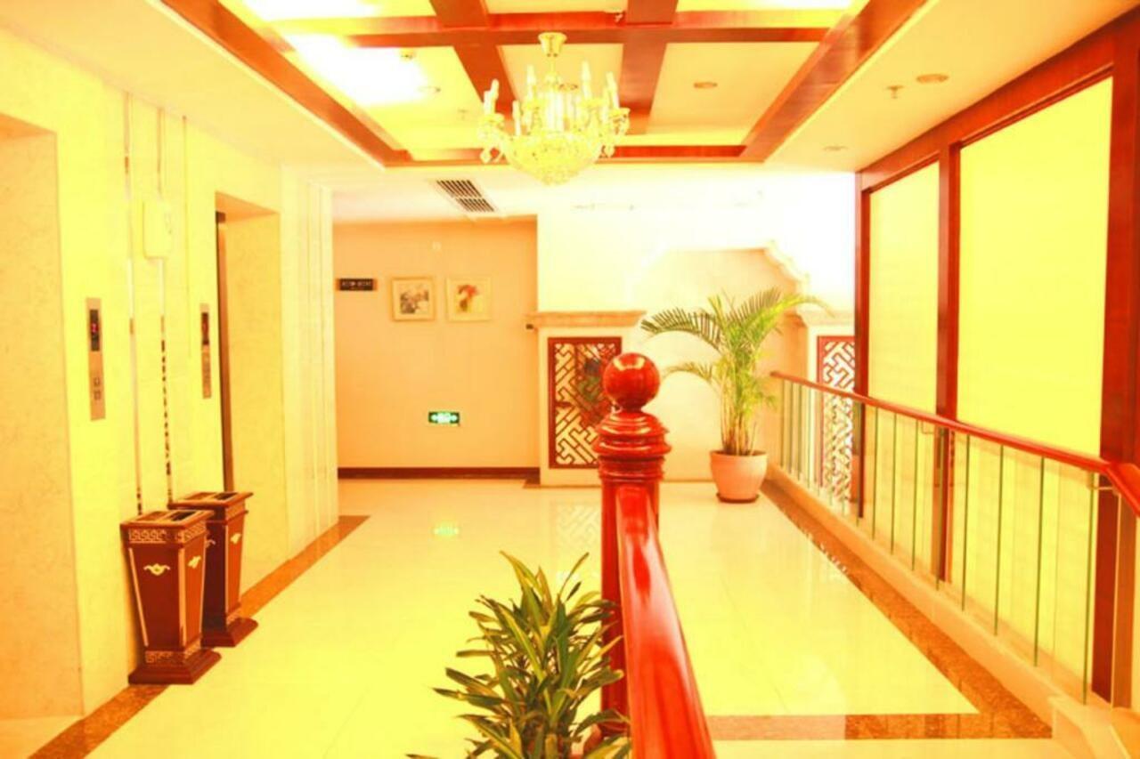 Guangzhou Yuncheng Hotel Esterno foto