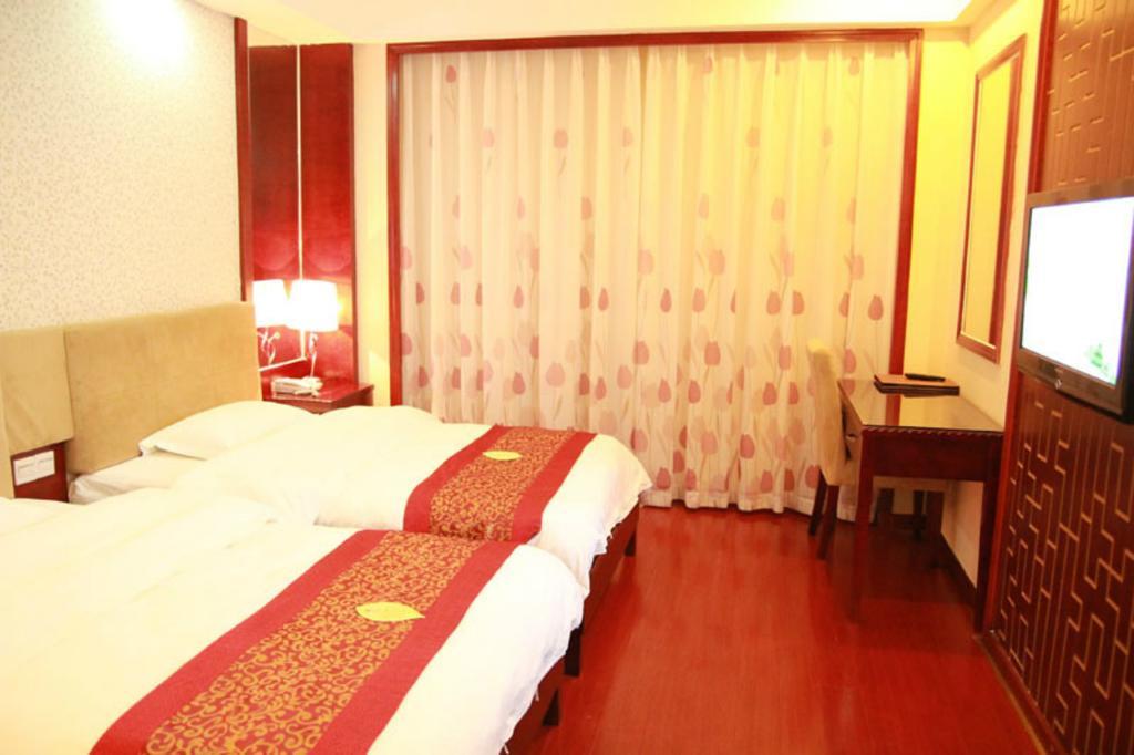 Guangzhou Yuncheng Hotel Esterno foto