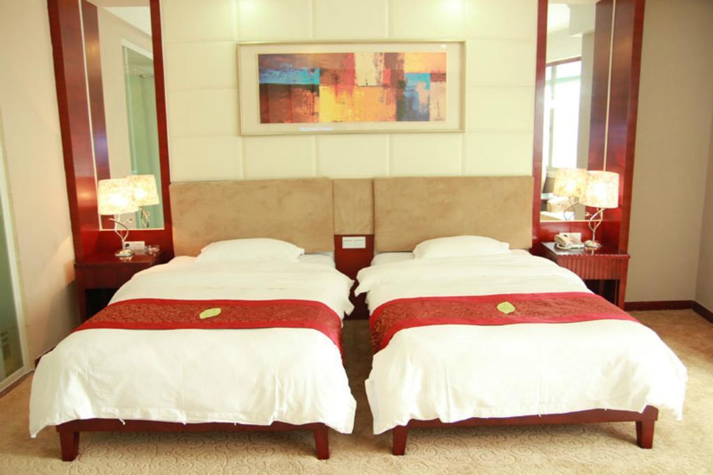 Guangzhou Yuncheng Hotel Esterno foto