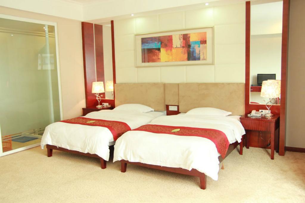 Guangzhou Yuncheng Hotel Esterno foto
